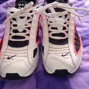 Nike Max Air sz 7y